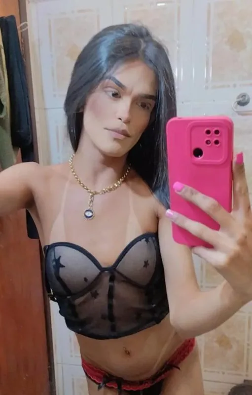 Acompanhante Trans Manuella Morestt - Sem Local em Brasília