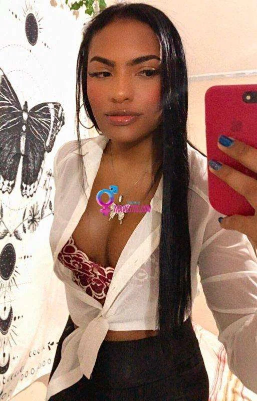 Travesti acompanhante Meghan Menezes, Porto Alegre