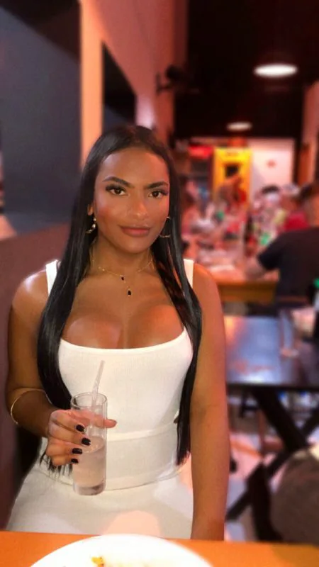 Acompanhante Trans Meghan Menezes em Porto Alegre - Foto 31 - Transex Brasil