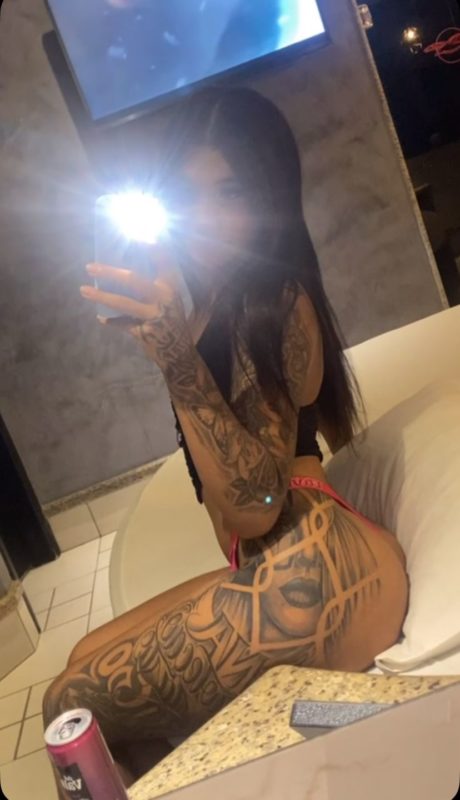 Acompanhante Trans Morena Tatuada em Uberlândia