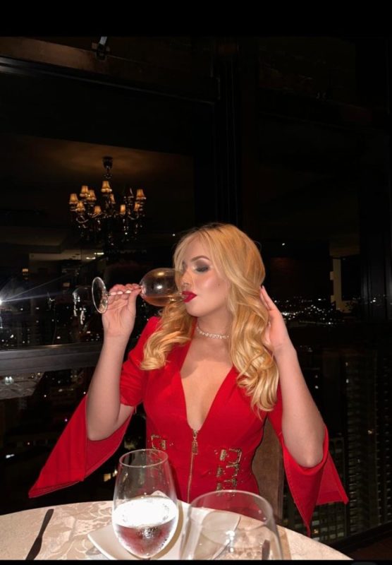 Acompanhante Trans Nicole Almeida em Curitiba - Foto 100 - Transex Brasil