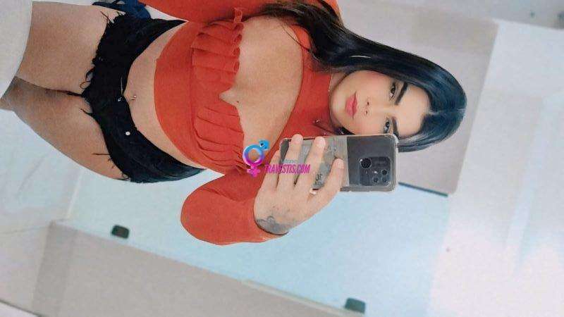 Nicole Barros