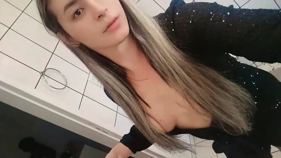 Acompanhante Trans Nicolle Loira em São José - Foto 39 - Transex Brasil