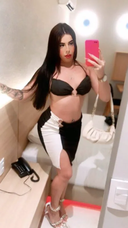 Acompanhante Trans Pietrinha Bolzani em Londrina - Foto 88 - Transex Brasil