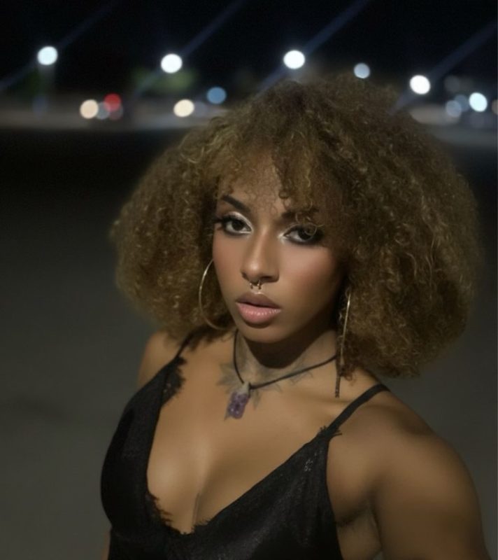 Acompanhante Trans Preta Carioca em Sorocaba