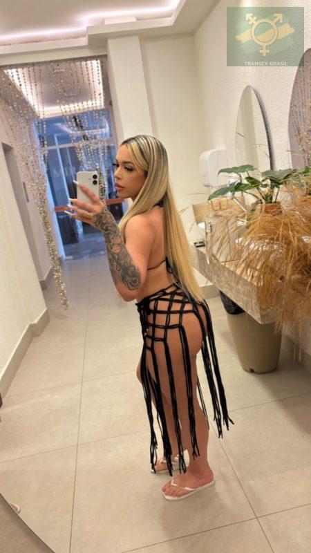 Rebecca Santos
