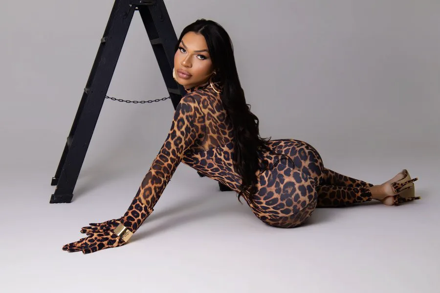 Acompanhante Trans Rebecca Taináh em Divinópolis - Foto 20 - Transex Brasil