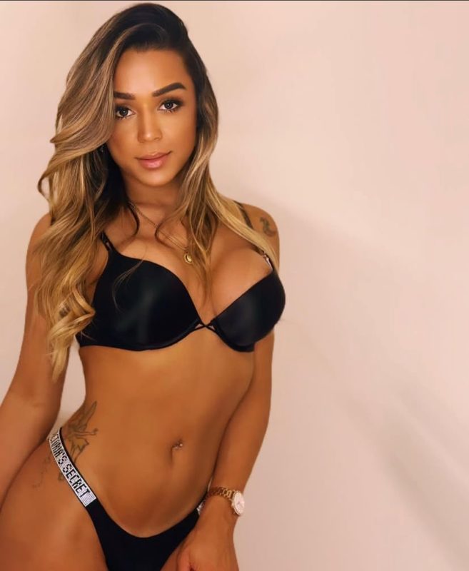 Acompanhante Trans Sabrina Fernandes em Rio de Janeiro - Foto 69 - Transex Brasil