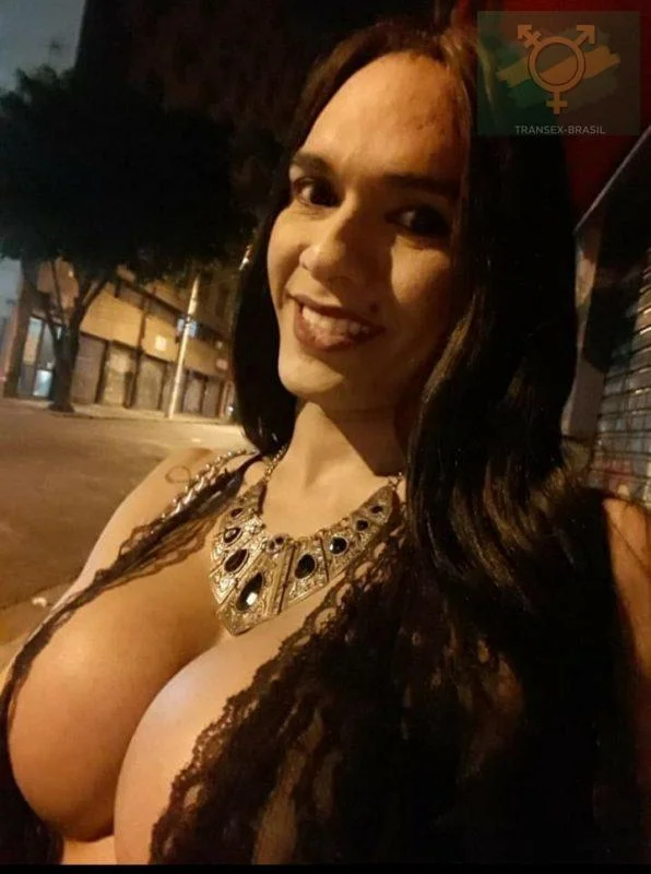 Sabrina Oliveira