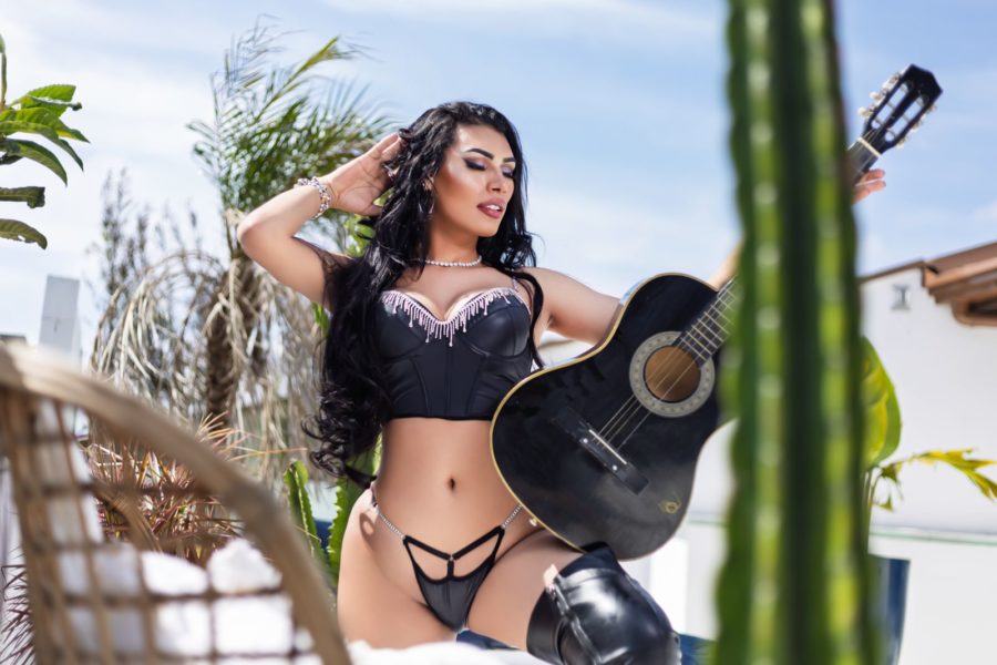 Acompanhante Trans Suellen Oliveira em Curitiba - Foto 96 - Transex Brasil