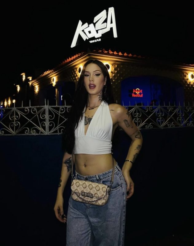 Acompanhante Trans Sweet Carlinha em São Paulo