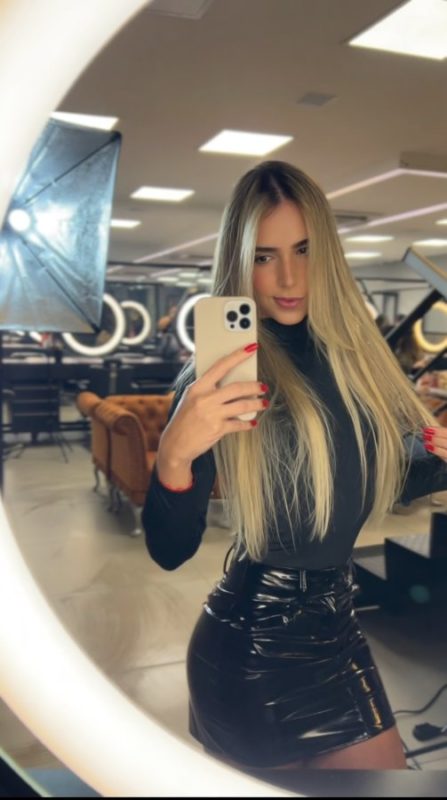 Acompanhante Trans Thalita Nunes em São Paulo