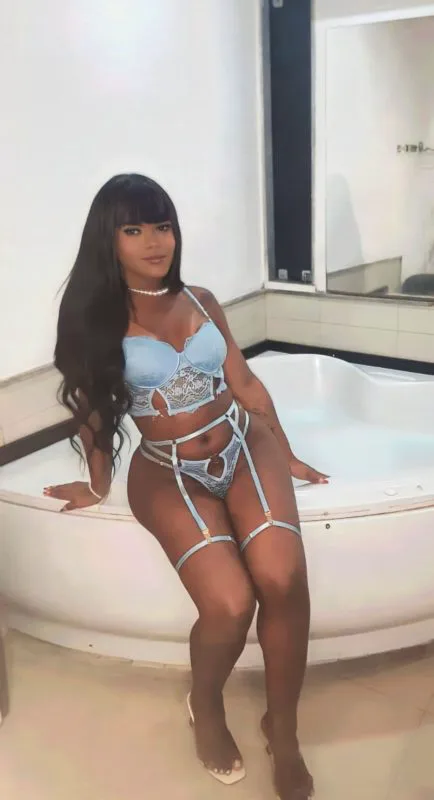 Acompanhante Trans Thayana Almeida em Jaboatão dos Guararapes