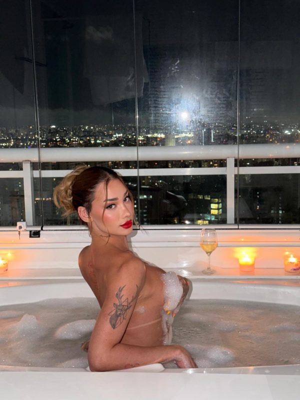 Acompanhante Trans Valentina de Luca em Petrolina - Foto 18 - Transex Brasil
