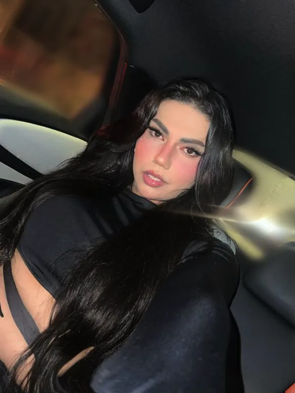Acompanhante Trans Vic Araújo em São Paulo