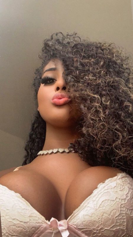Acompanhante Trans Victoria Barbie - Sem Local em São Paulo