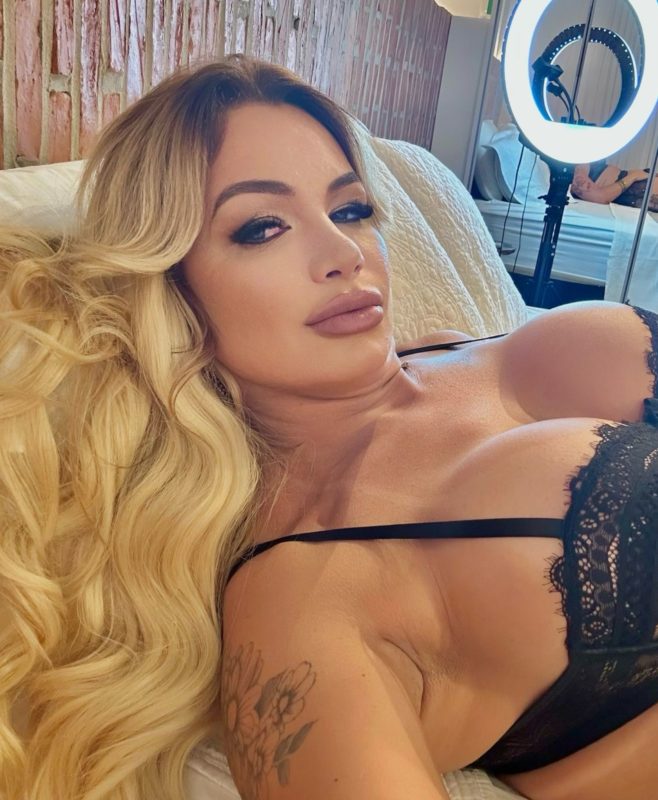 Acompanhante Trans Wanessa Costa em Goiânia - Foto 28 - Transex Brasil