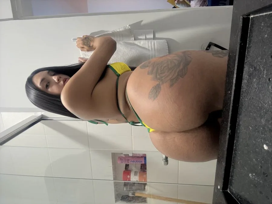 Acompanhante Trans Yasmin Lancaster em Curitiba - Foto 38 - Transex Brasil
