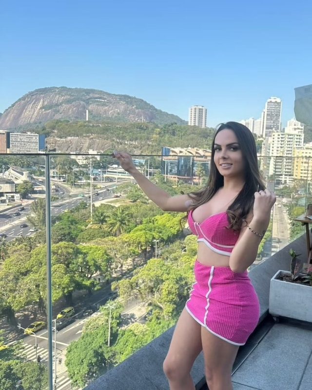Acompanhante Trans Yasmin Silva em Salvador